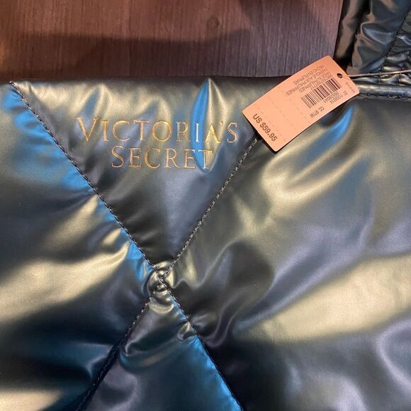 *NWT* Victoria’s Secret Metallic Teal Puffer Tote Bag - Picture 2 of 4